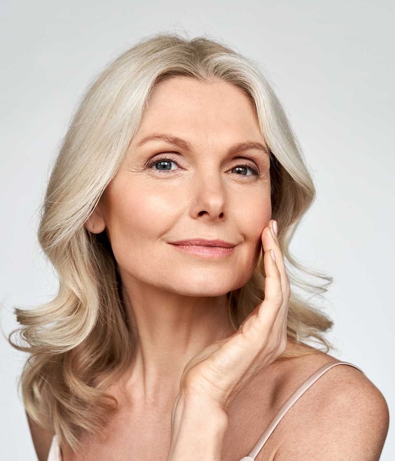 Gesunde Gesichtspflege, Kosmetik für die Hautpflege im mittleren Alter